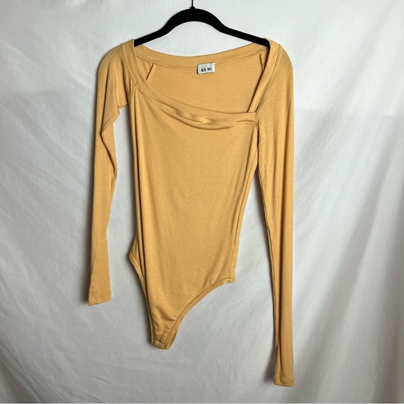 alix nyc hester bodysuit in butter - Picture 7 of 8